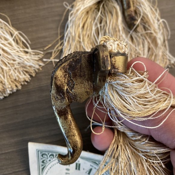 3 HALLMART COLLECTIBLES ELEPHANT KEY DOOR KEY DECORATIVE TASSELS NEW - Picture 6 of 12